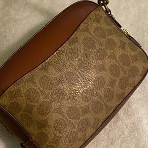 wallet in good condition